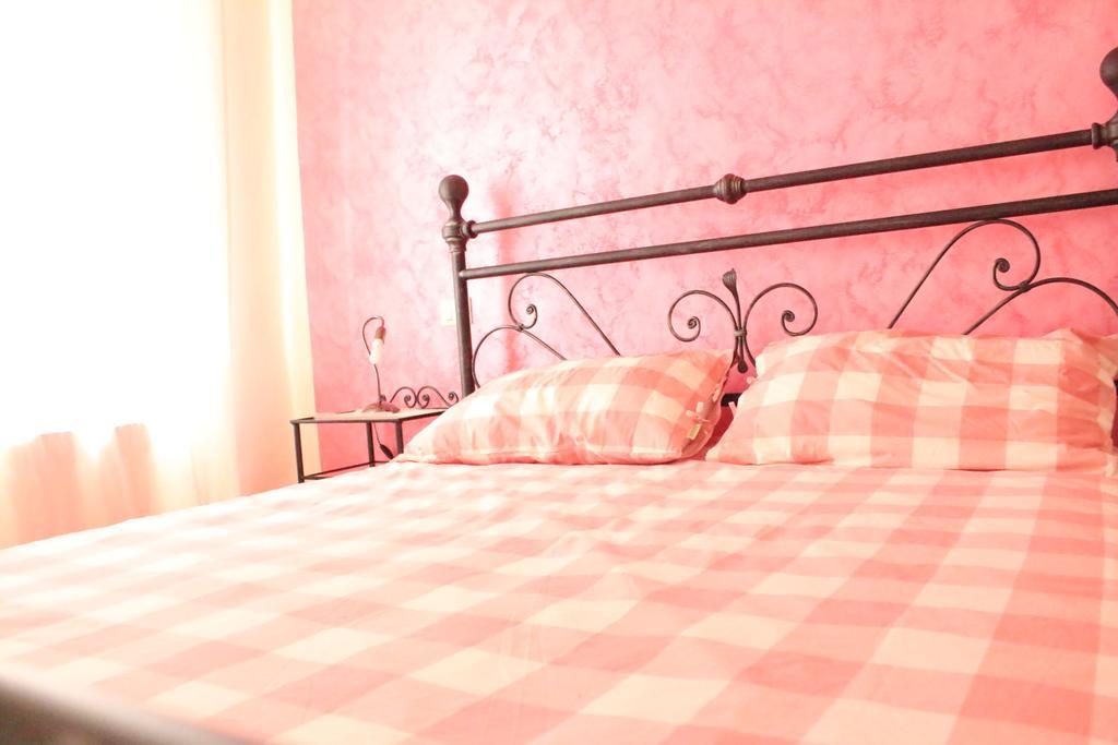 L'Iris B&B Lucca Pokoj fotografie