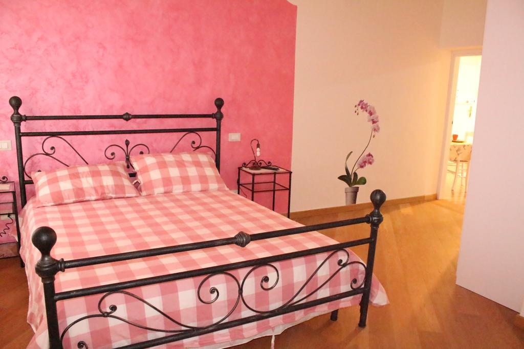 L'Iris B&B Lucca Pokoj fotografie